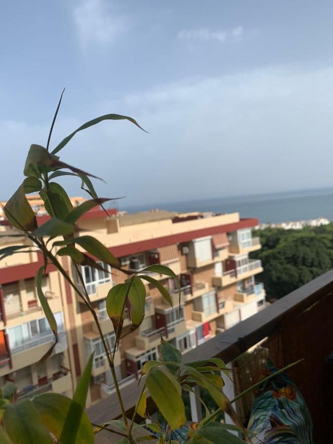 Sweet Home Benalmadena, Estudio Con Vistas Al Mar Y Excelente Conexion Wifi, Para No Fumadores, Con Piscinas, Sea Views, With Swimming Pools, Completely Renovated, Ideal For Older People, Bright With Morning Sun, No Smoking Ngoại thất bức ảnh