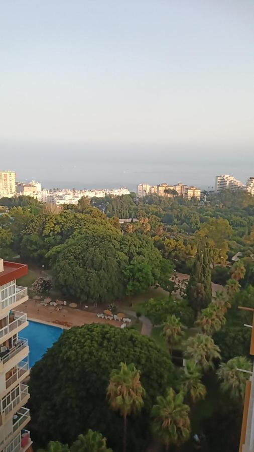 Sweet Home Benalmadena, Estudio Con Vistas Al Mar Y Excelente Conexion Wifi, Para No Fumadores, Con Piscinas, Sea Views, With Swimming Pools, Completely Renovated, Ideal For Older People, Bright With Morning Sun, No Smoking Ngoại thất bức ảnh