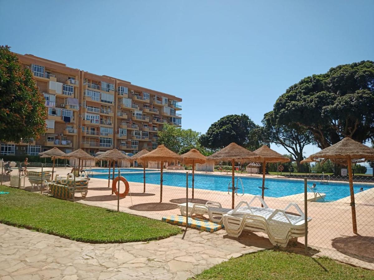 Sweet Home Benalmadena, Estudio Con Vistas Al Mar Y Excelente Conexion Wifi, Para No Fumadores, Con Piscinas, Sea Views, With Swimming Pools, Completely Renovated, Ideal For Older People, Bright With Morning Sun, No Smoking Ngoại thất bức ảnh